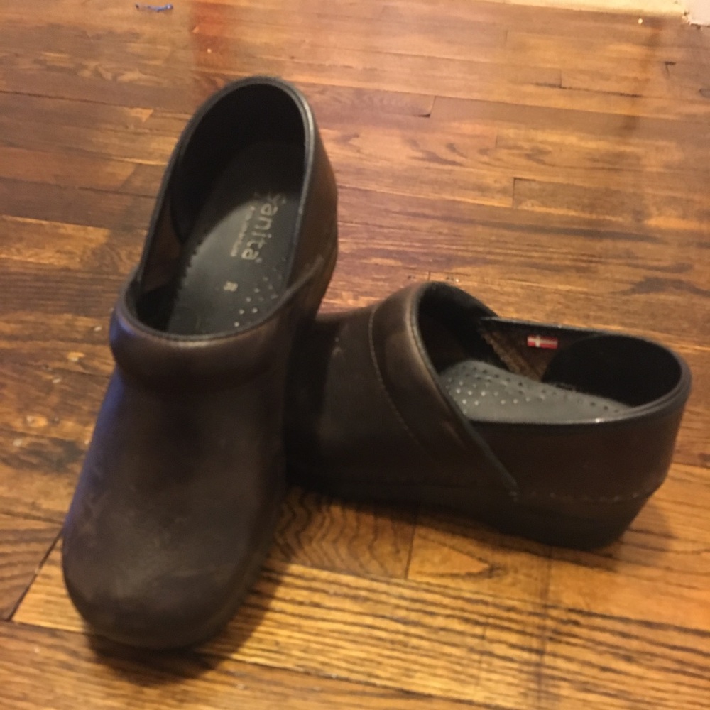 Sanita Clogs